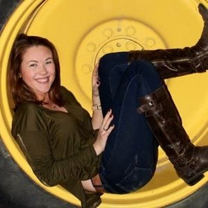 Meet your Posher, Anneliese